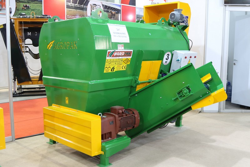 AGROPAK Konya yem karma makinası, dikey helezonlu yem karma makinesi
