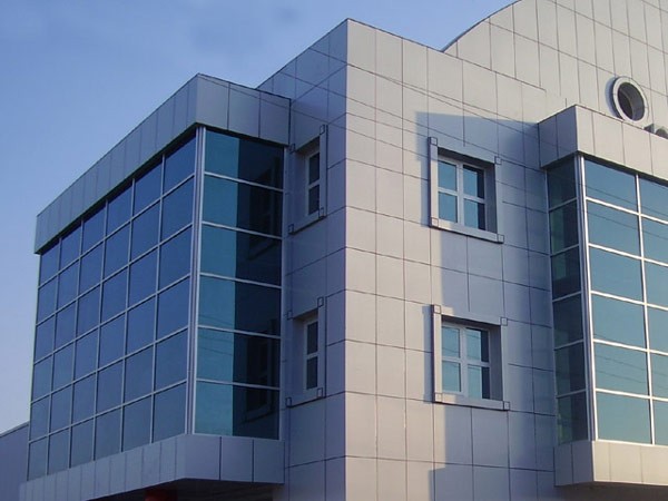 Dağ Metal; Konya alüminyum korkuluk, alüminyum merdiven balkon korkuluğu, alüminyum pencere korkuluğu
