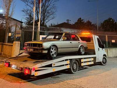 BURAK Keçiören Kurtarıcı çekici oto kurtarma Yol Yardım